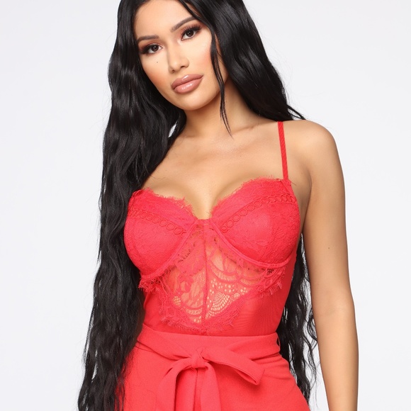 Whole Lotta lovin' Lace Jumpsuit - Picture 2 of 8